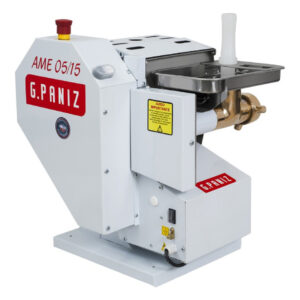 AMASSADEIRA SEMIRRÁPIDA COM EXTRUSORA